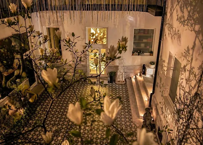 Mola Mola Apart Hotel Львів